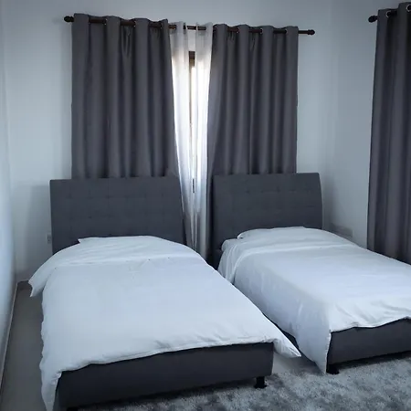 Dea Aureum Apartment